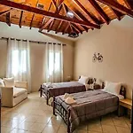 Holiday home Vitilo Sweet Oitilon